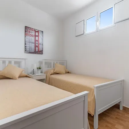 Home2book Charming Attic Center, Terrace Apartamento
